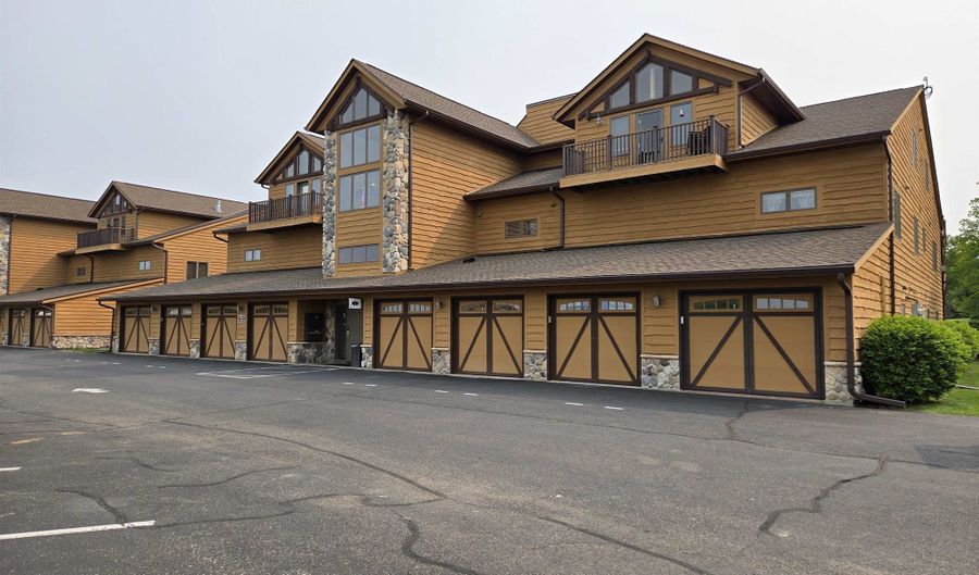 1826-2 Parkland Dr 502, Arkdale, WI 54613 - 3 Beds, 2 Bath