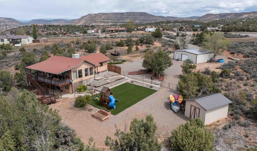 47 ROAD 2400, Aztec, NM 87410 - 3 Beds, 2 Bath