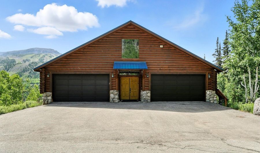 433 W Eagles Roost St, Brian Head, UT 84719 - 3 Beds, 4 Bath