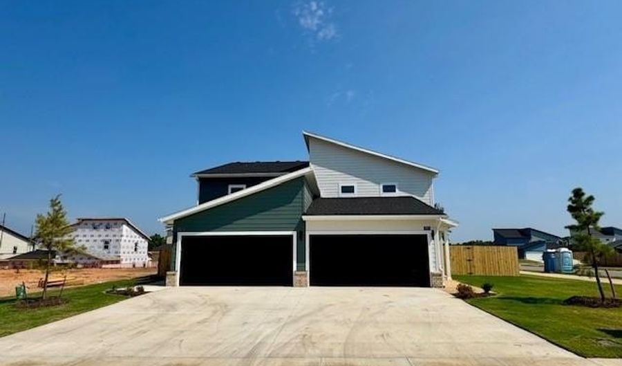 1700 SW Poigai Way 2, Bentonville, AR 72712 - 3 Beds, 3 Bath