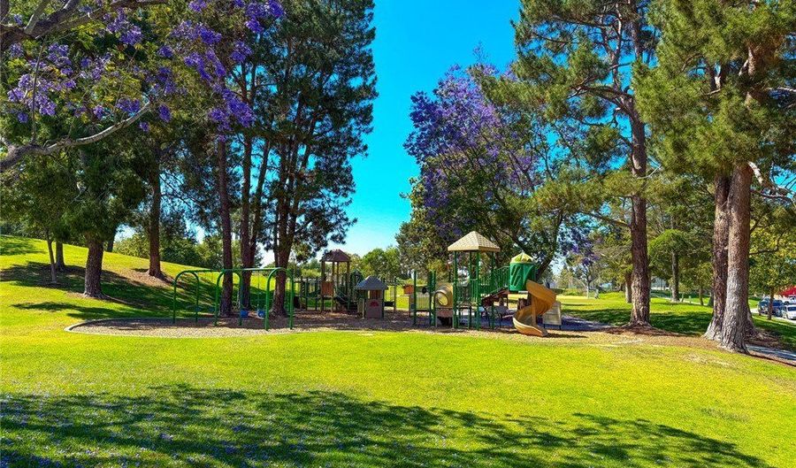 23356 Via San Miguel, Aliso Viejo, CA 92656 - 3 Beds, 2 Bath