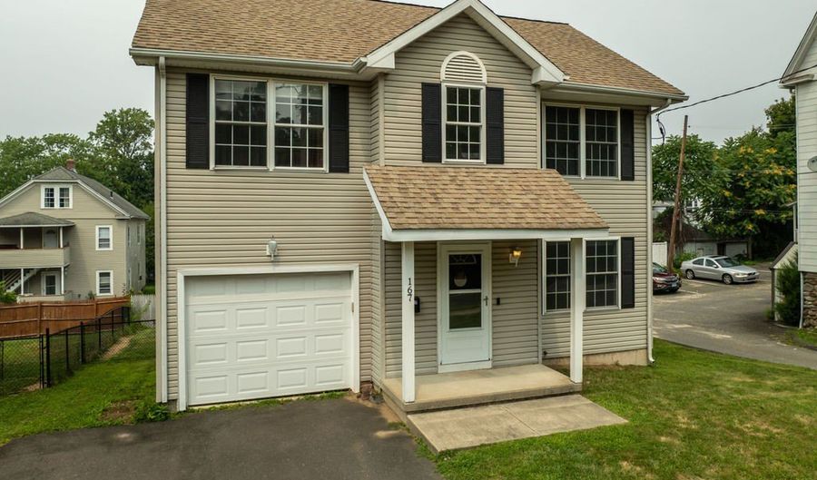 167 East Rd, Bristol, CT 06010 - 3 Beds, 2 Bath
