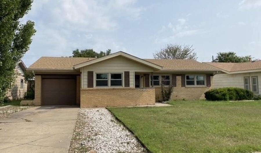 4411 SE 33RD Ave, Amarillo, TX 79103 - 3 Beds, 2 Bath