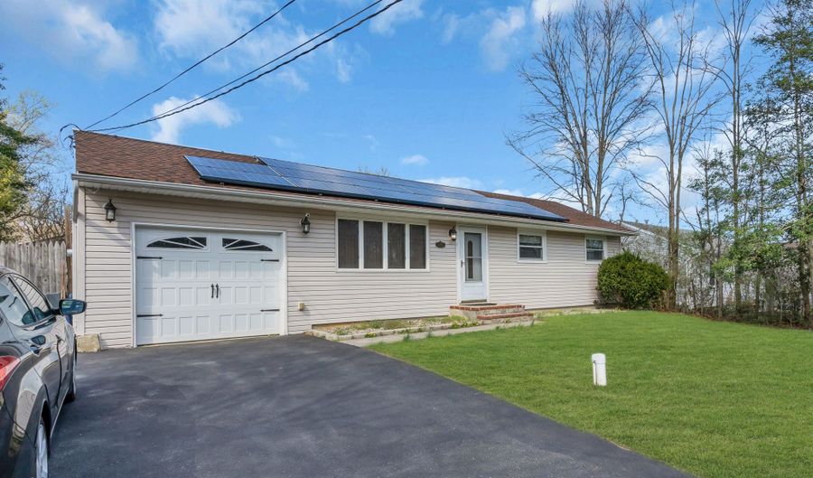 17 Anchorage Blvd, Bayville, NJ 08721 - 3 Beds, 1 Bath
