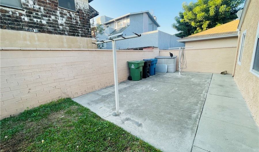 731 S Almansor, Alhambra, CA 91801 - 1 Beds, 1 Bath