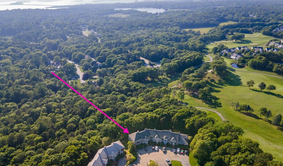 17 Harbor Hill Dr, Bourne, MA 02532 - 2 Beds, 2 Bath