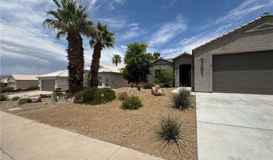 2933 Camino Encanto, Bullhead City, AZ 86429 - 3 Beds, 2 Bath