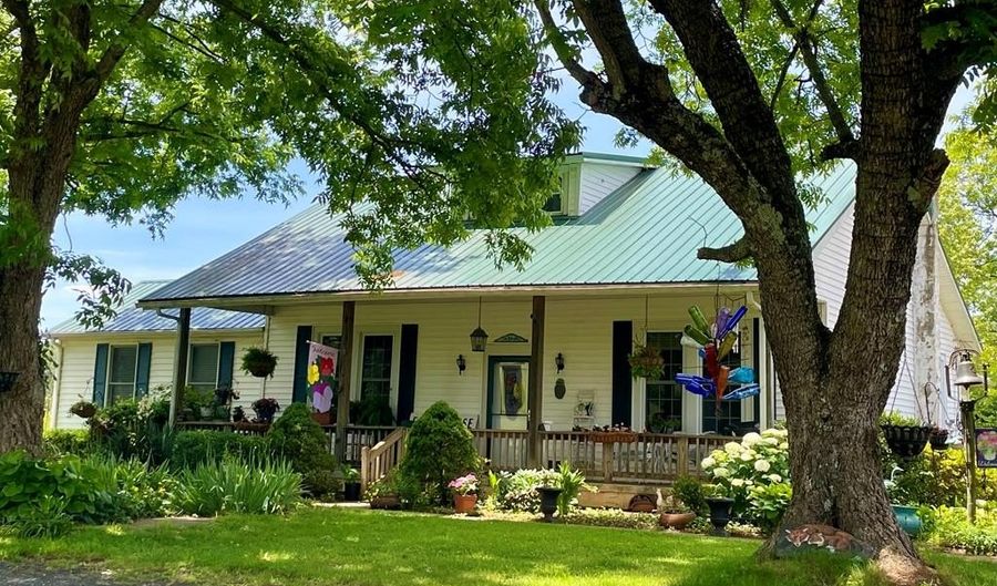801 Purdum Mill Rd, Appomattox, VA 24522 - 4 Beds, 3 Bath