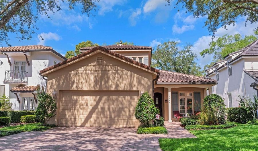 1166 ADAIR PARK Pl, Orlando, FL 32804 - 3 Beds, 3 Bath