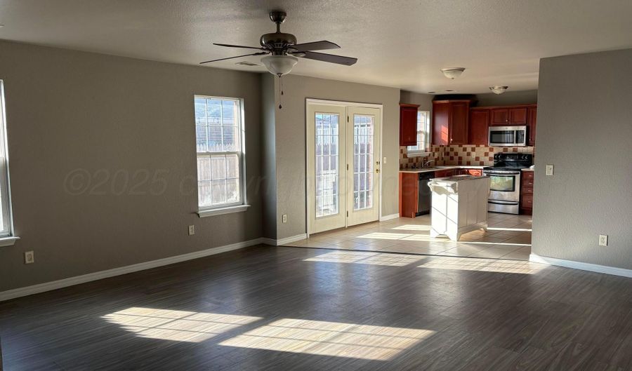 4800 MAMMOTH Ln, Amarillo, TX 79110 - 3 Beds, 2 Bath