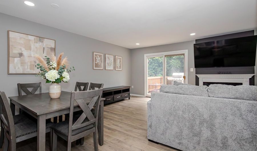 15 COPLEY Ct, Annapolis, MD 21403 - 2 Beds, 2 Bath