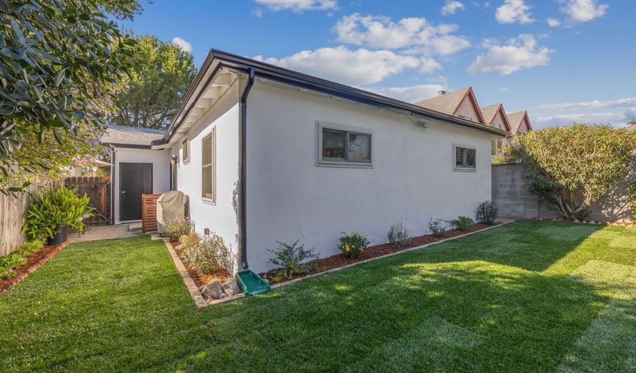 10742 Sharon Ave, Los Angeles, CA 91040 - 3 Beds, 2 Bath