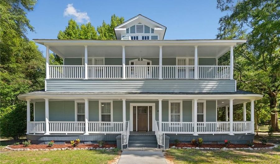 407 2nd St E, Bay Minette, AL 36507 - 6 Beds, 3 Bath