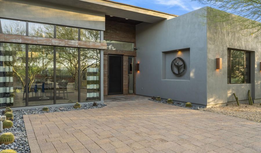 7067 E RIDGEVIEW Ln, Carefree, AZ 85377 - 3 Beds, 3 Bath