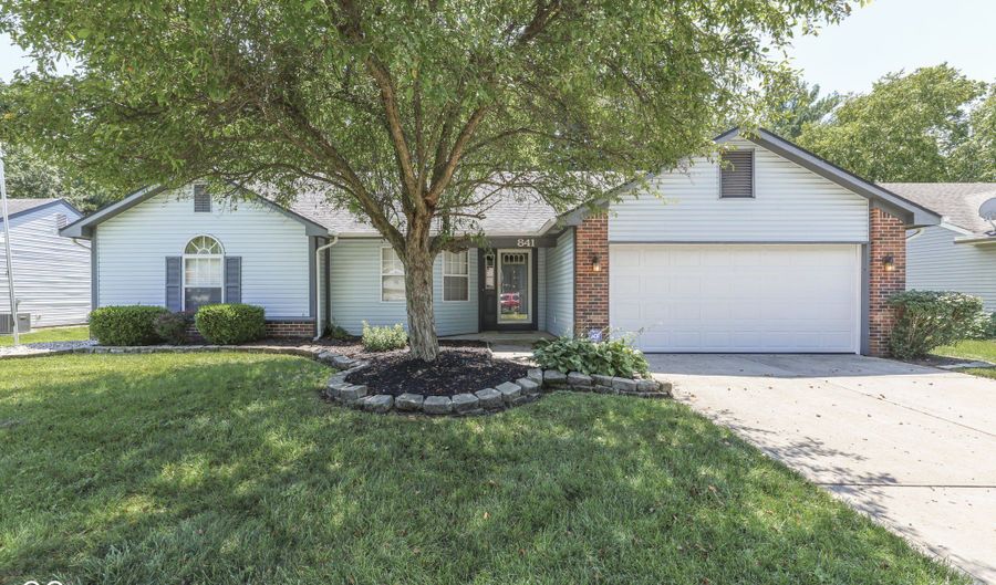 841 Country Ln, Indianapolis, IN 46217 - 4 Beds, 2 Bath