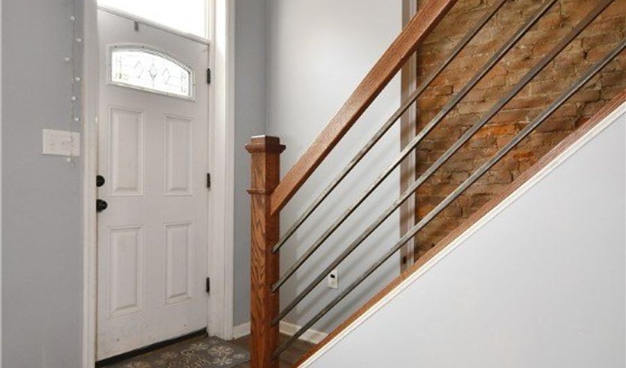 1817 Sidney St, Airville, PA 15203 - 4 Beds, 2 Bath