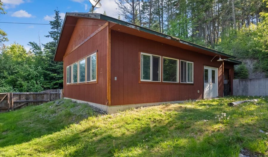 24194 Mt Hwy 35, Bigfork, MT 59911 - 3 Beds, 2 Bath