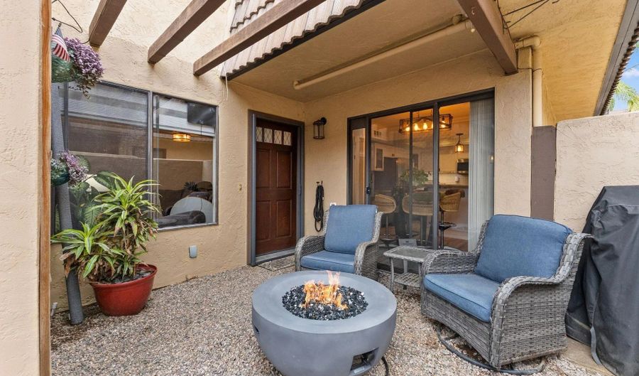 2119 Alpine Gln, Alpine, CA 91901 - 2 Beds, 2 Bath