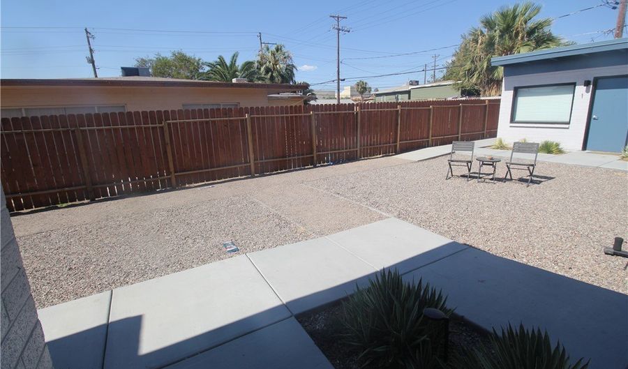 218 S 11th St 5, Las Vegas, NV 89101 - 0 Beds, 1 Bath