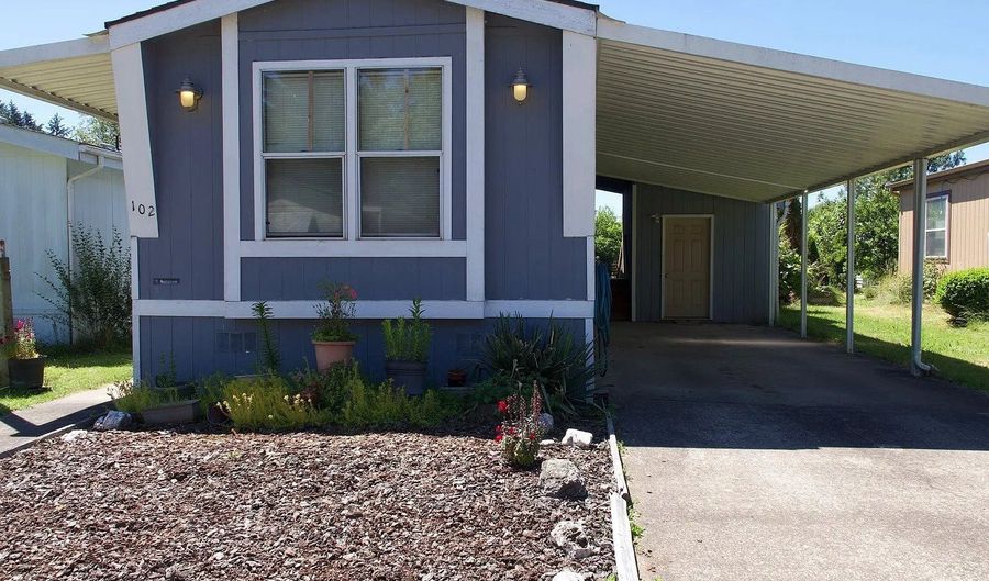 87860 TERRITORIAL Rd 102, Veneta, OR 97487 - 2 Beds, 2 Bath