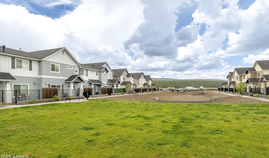 12189 BLISS Ave, Bellemont, AZ 86015 - 3 Beds, 2 Bath