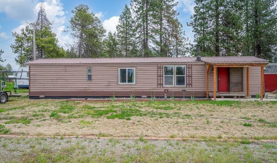 30450 Railroad St, Athol, ID 83801 - 3 Beds, 1 Bath