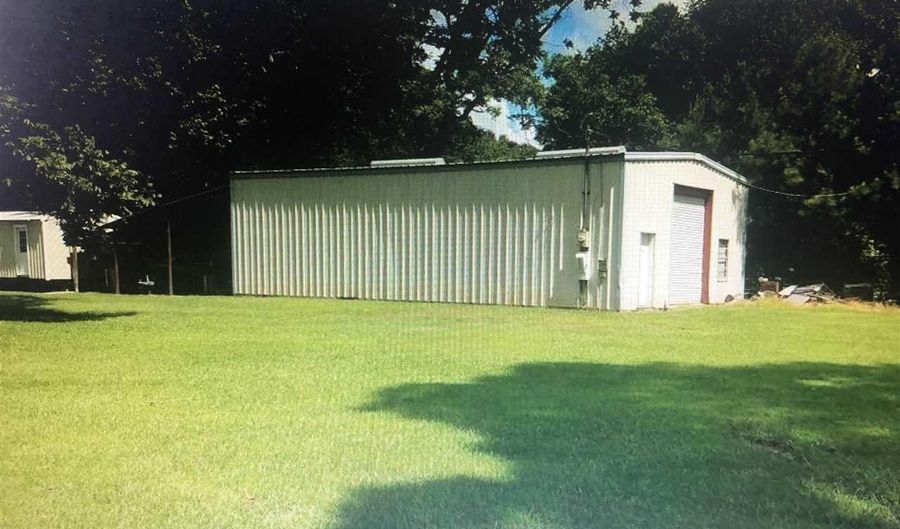 21751 GREENWELL SPRINGS Rd, Central, LA 70739 - 0 Beds, 0 Bath