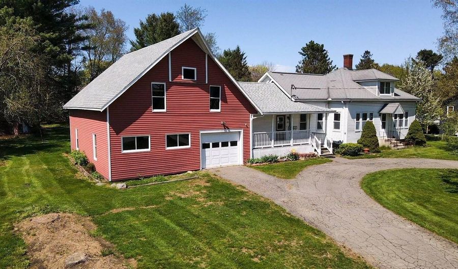 136 Lancaster Ave, Bangor, ME 04401 - 3 Beds, 3 Bath