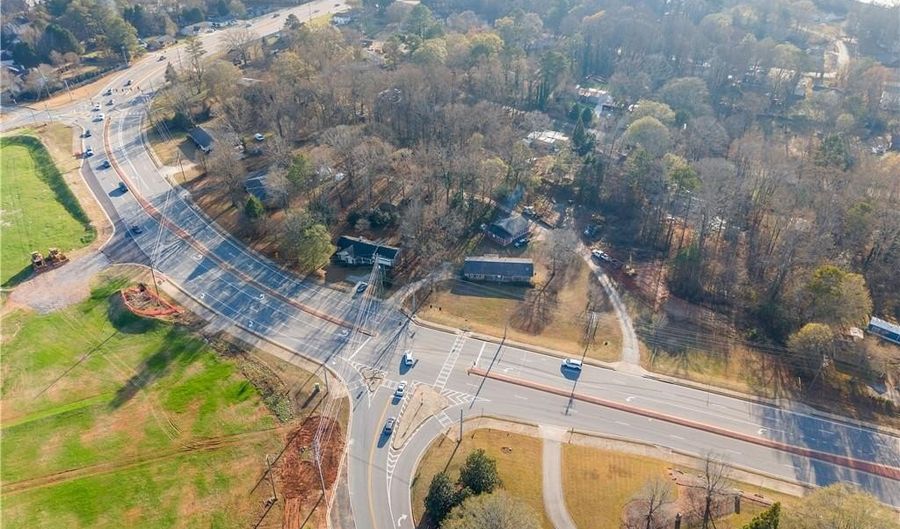 Mullinax Road, Alpharetta, GA 30004 - 12 Beds, 10 Bath