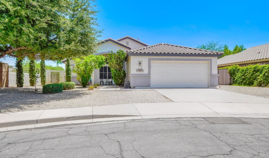 2741 S PLEASANT Pl, Chandler, AZ 85286 - 3 Beds, 2 Bath