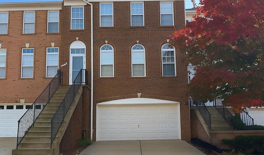 21480 TROWBRIDGE Sq, Ashburn, VA 20147 - 3 Beds, 3 Bath