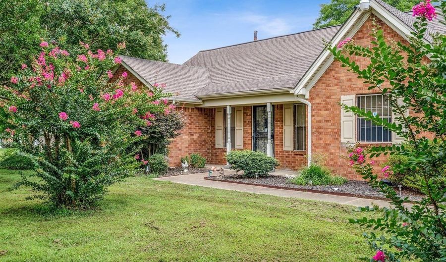 6580 AUSTIN PEAY, Arlington, TN 38002 - 3 Beds, 3 Bath