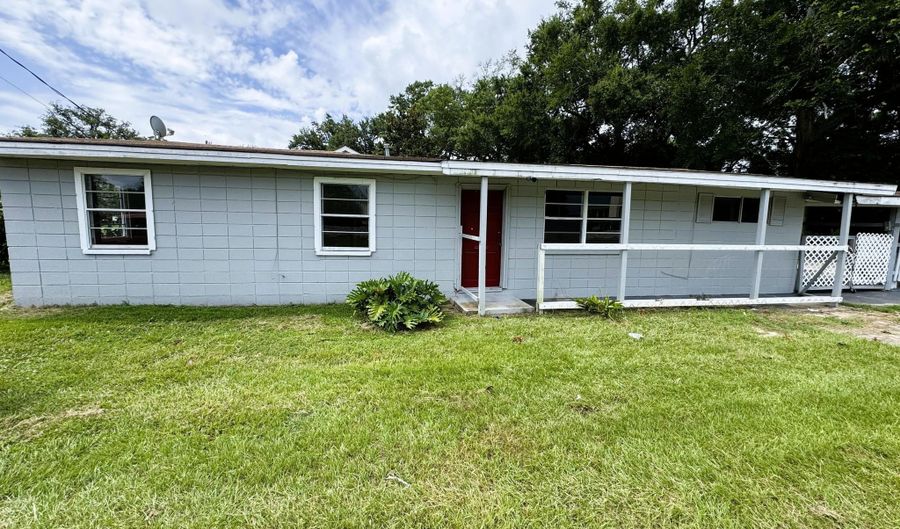1461 Irish Hill Dr, Biloxi, MS 39530 - 3 Beds, 2 Bath