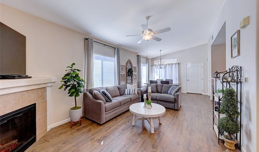 2305 W Horizon Ridge Pkwy 3621, Henderson, NV 89052 - 2 Beds, 2 Bath