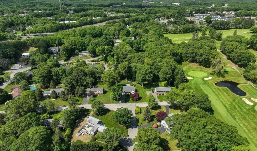24 Kirkbrae Dr, Lincoln, RI 02865 - 4 Beds, 3 Bath