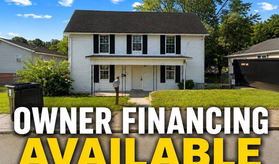 203 Park St, Athens, TN 37303 - 4 Beds, 2 Bath