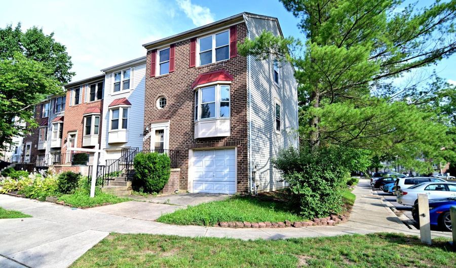 3721 EDMOND Way, Bowie, MD 20716 - 4 Beds, 4 Bath