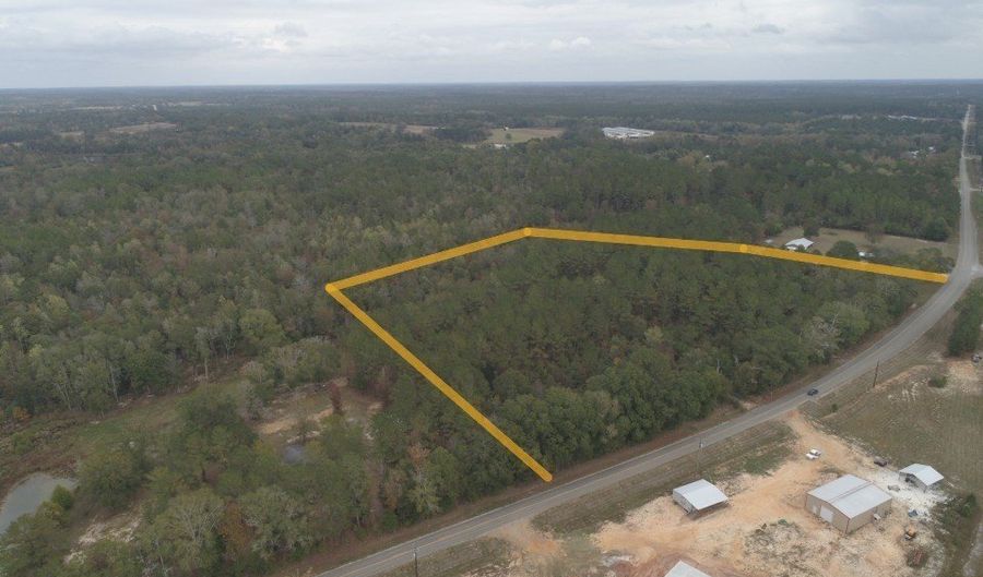 9 3 +/- Acres Airport Rd, Andalusia, AL 36421 - 0 Beds, 0 Bath