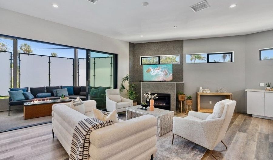 4161 Maryland St, San Diego, CA 92103 - 2 Beds, 3 Bath