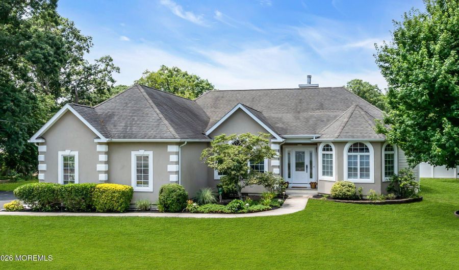 490 Arlington Ave S, Bayville, NJ 08721 - 3 Beds, 3 Bath
