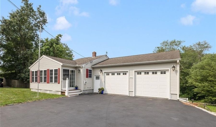 584 Blackrock Rd, Coventry, RI 02816 - 1 Beds, 1 Bath