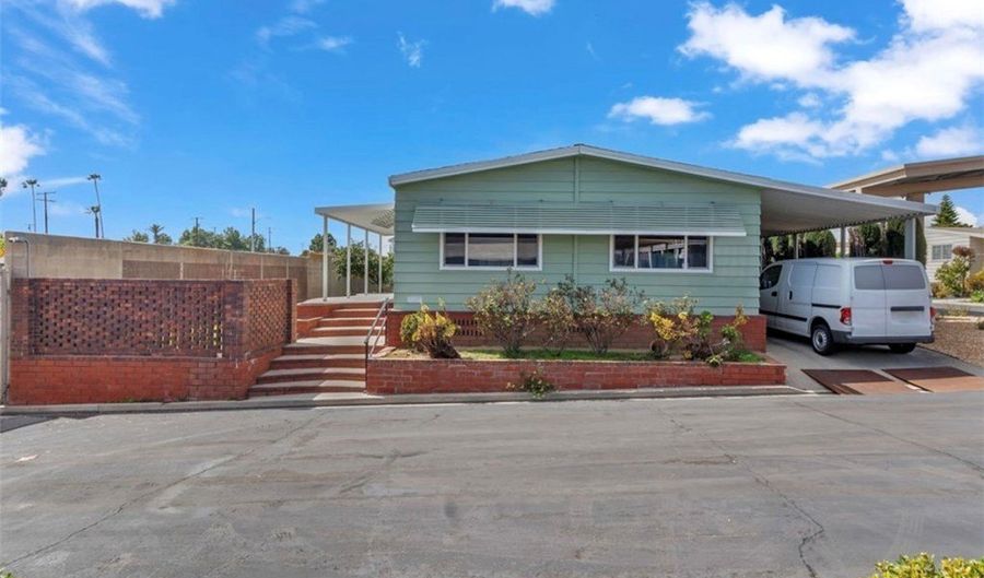 12921 Lake Frst 35, La Mirada, CA 90638 - 2 Beds, 2 Bath
