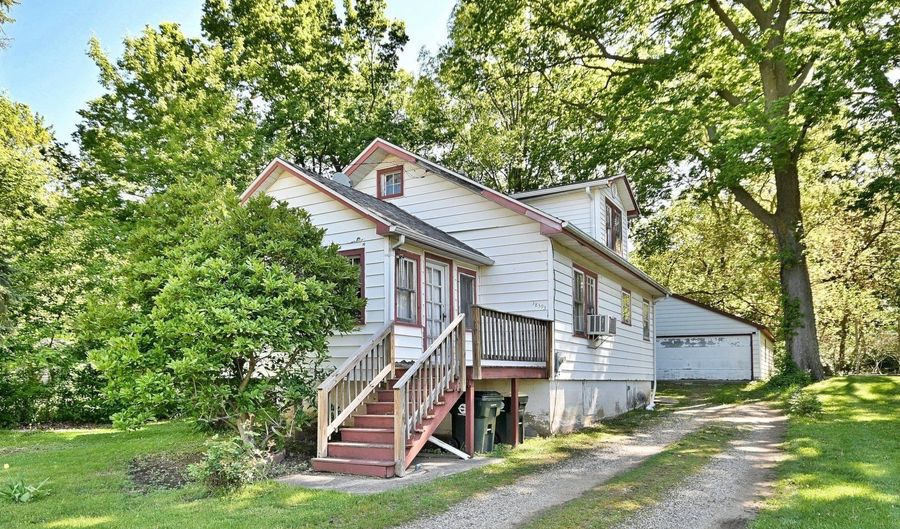 38393 N Lakeside Pl, Antioch, IL 60002 - 3 Beds, 1 Bath