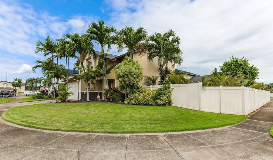 91-326 Hulikoa Pl, Ewa Beach, HI 96706 - 3 Beds, 3 Bath
