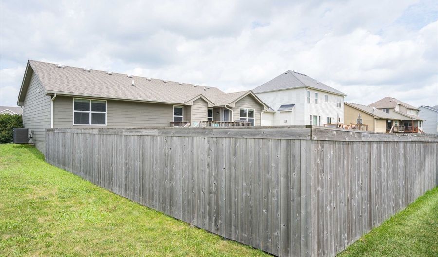 2434 NW Ashland Pkwy, Ankeny, IA 50023 - 5 Beds, 3 Bath