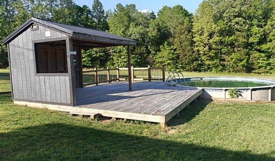 5360 Taylor Barrow Rd, Auburn, KY 42206 - 3 Beds, 2 Bath