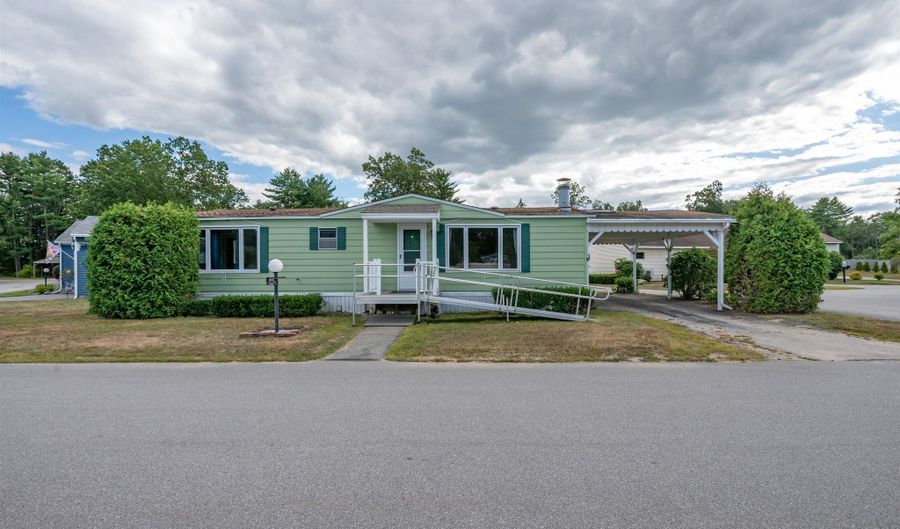 102 Partridge Ln, Goffstown, NH 03045 - 2 Beds, 2 Bath