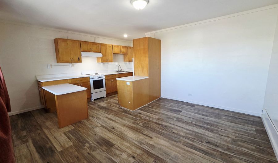 270 ULULANI St 38, Hilo, HI 96720 - 1 Beds, 1 Bath