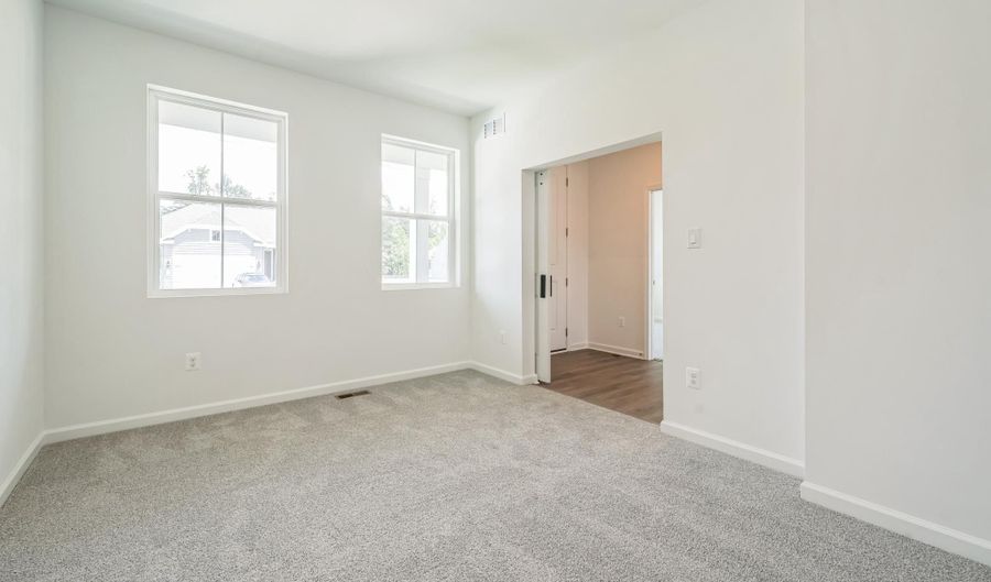 169 N RIDGEBROOK Dr, Felton, DE 19943 - 4 Beds, 4 Bath