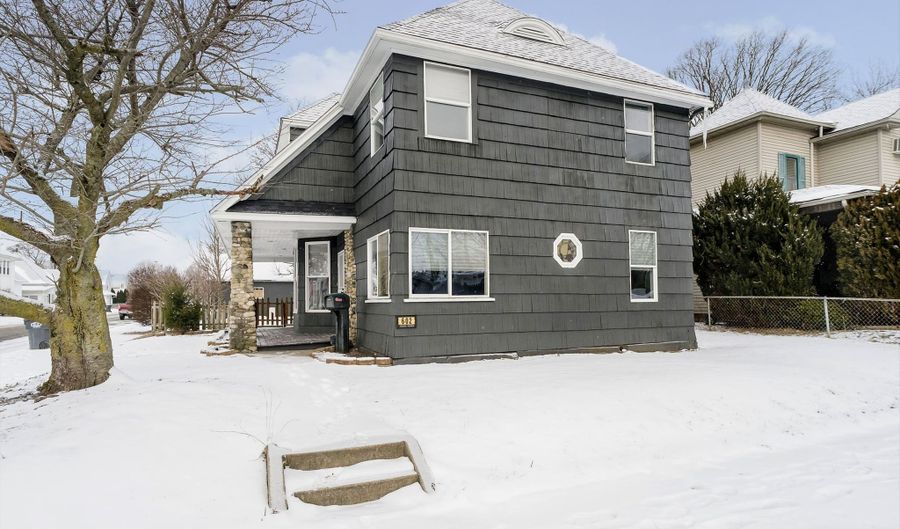 602 N Harrison St, Alexandria, IN 46001 - 4 Beds, 2 Bath